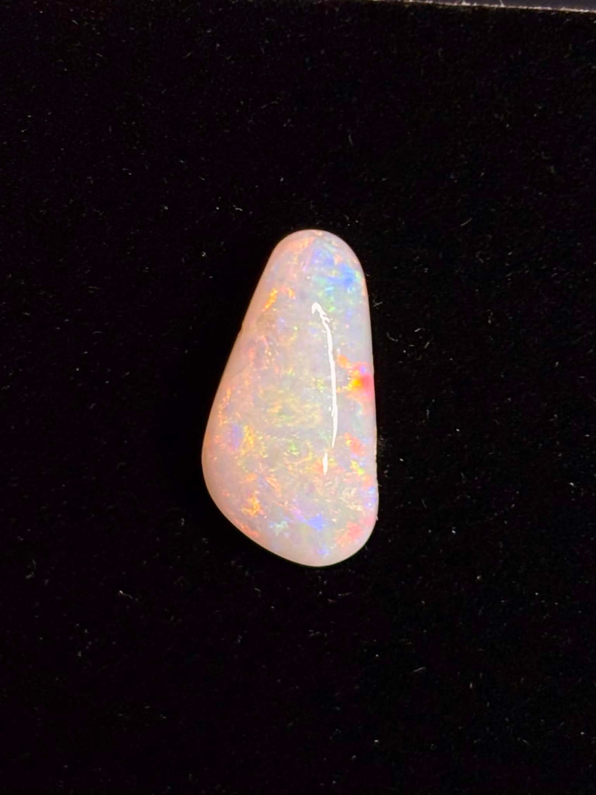3.85ct Freeform Coober Pedy Australian White Opal