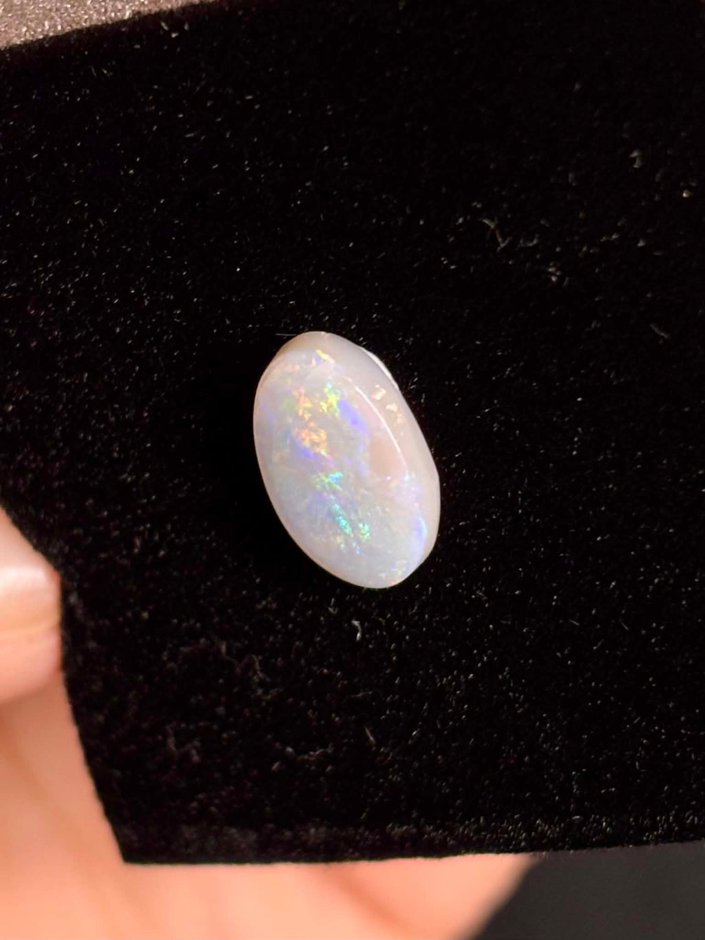2.5ct Oval Coober Pedy Australian White Opal